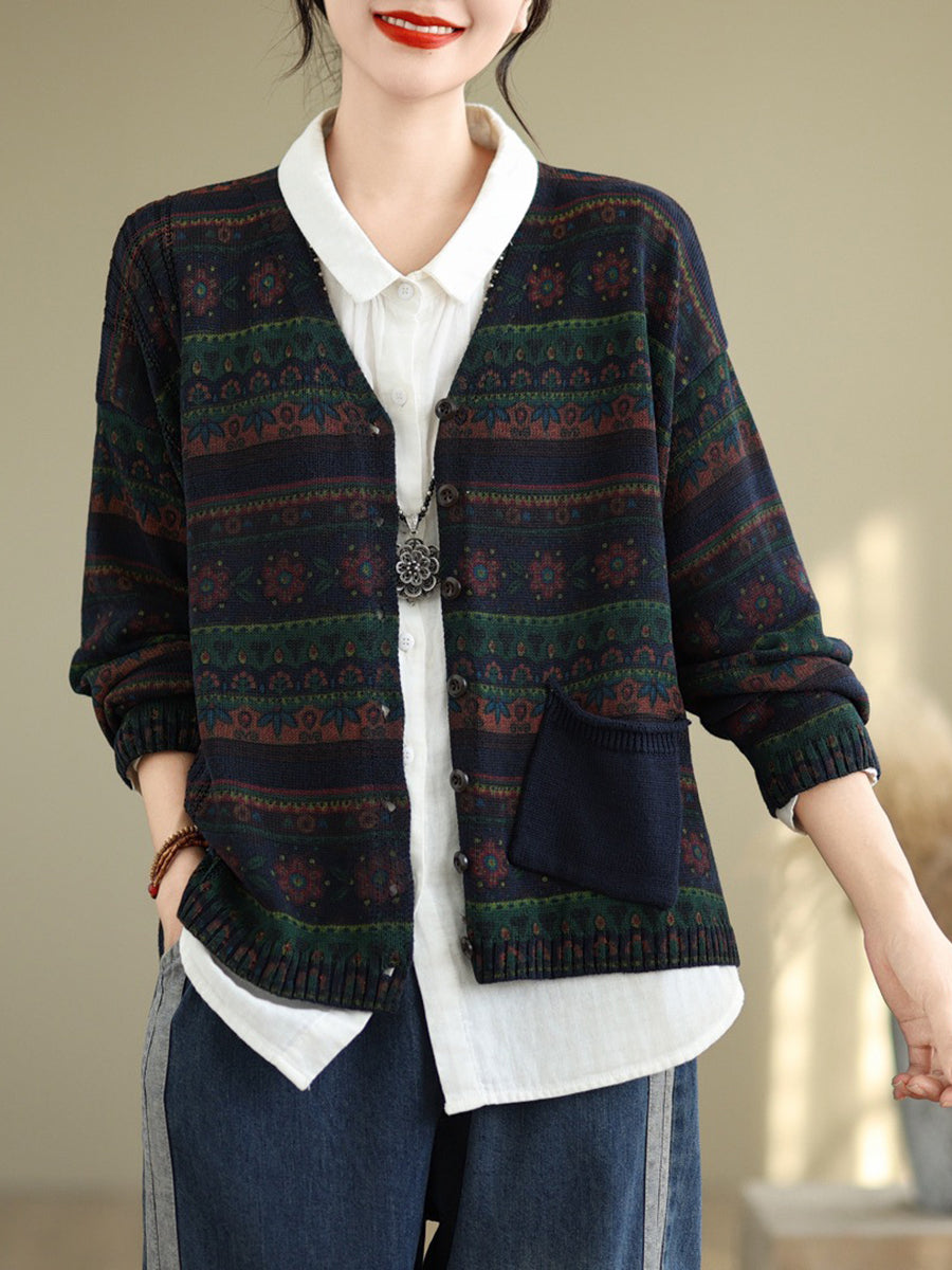 Pull à col en V boutonné à fleurs artistiques pour femmes AT1082