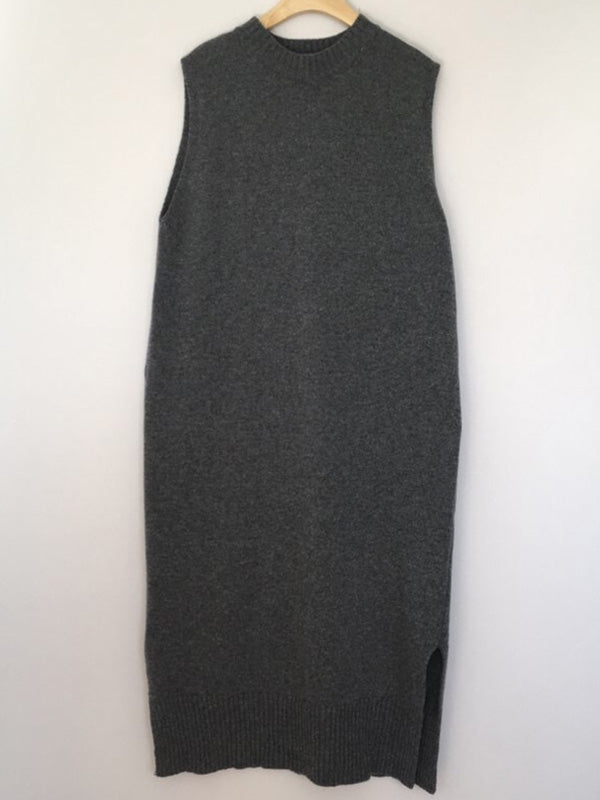 Urban Schwarzes ärmelloses Strickkleid mit Rundhalsausschnitt QX017