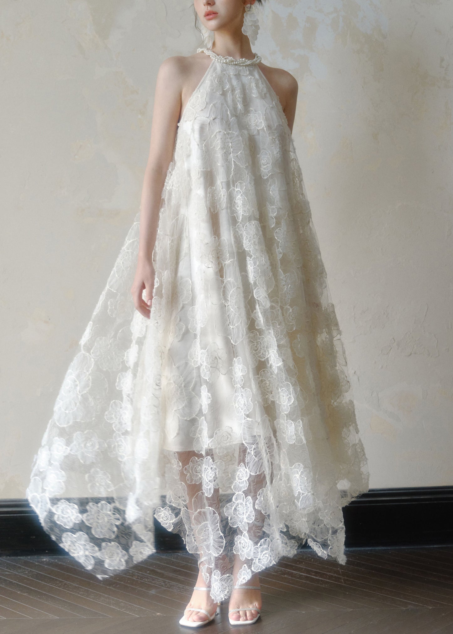 White Long Lace Dress Art Asymmetrical Sleeveless Pearl