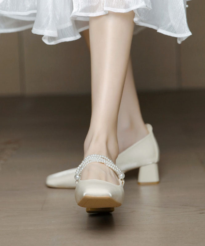 Beige, edle Perlenbesatz, Satin, quadratische Zehenpartie, klobiger Absatz, JJ061