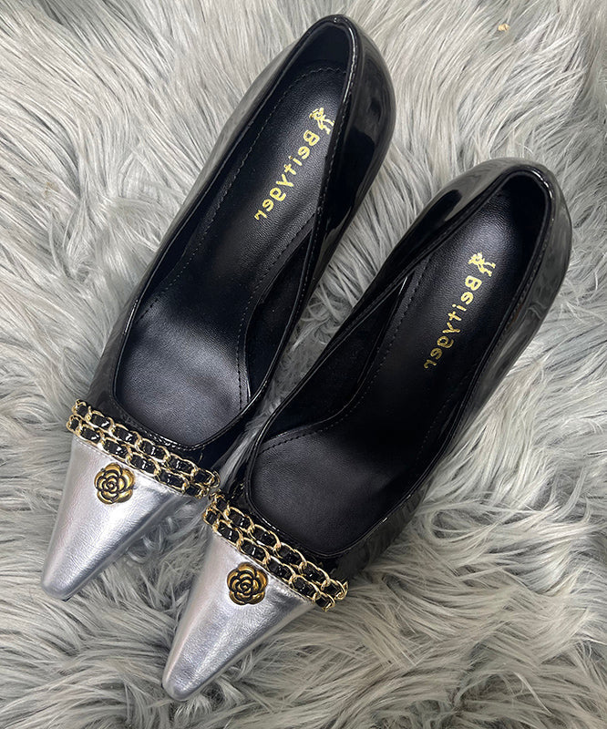 Escarpins à talons aiguilles chics noirs en peau de mouton avec épissure et paillettes