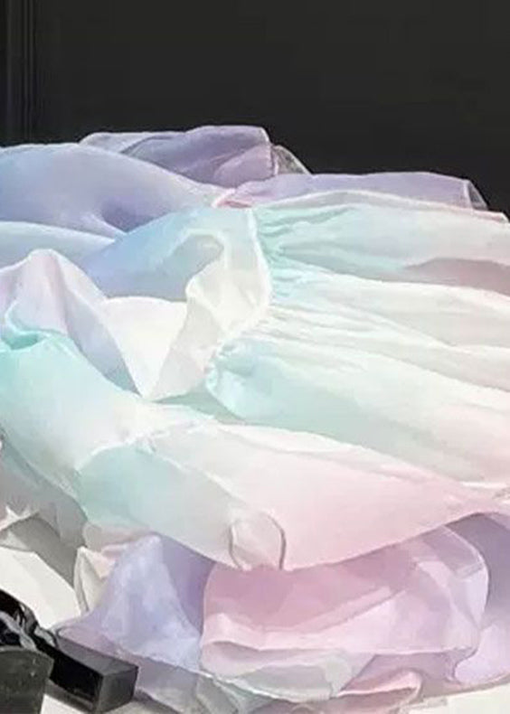 Robe bustier asymétrique en tulle à manches bouffantes et haut arc-en-ciel chic RP017