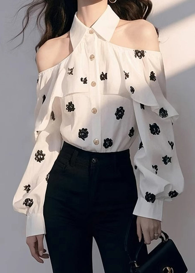 Chemise blanche en mousseline de soie à imprimé épaules dénudées et chic pour l'automne