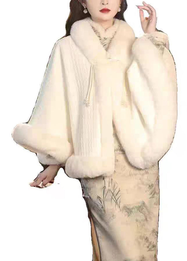 Schicker weißer Quastenpelzkragen Patchwork Warm Fleece Cape Winter WO023