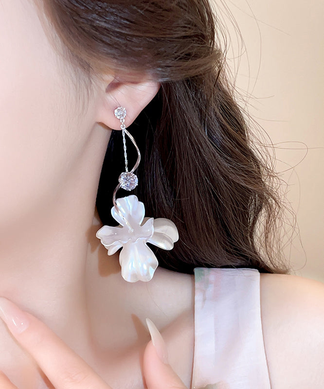 White Alloy Floral Resin Drop Earrings Copper Elegant
