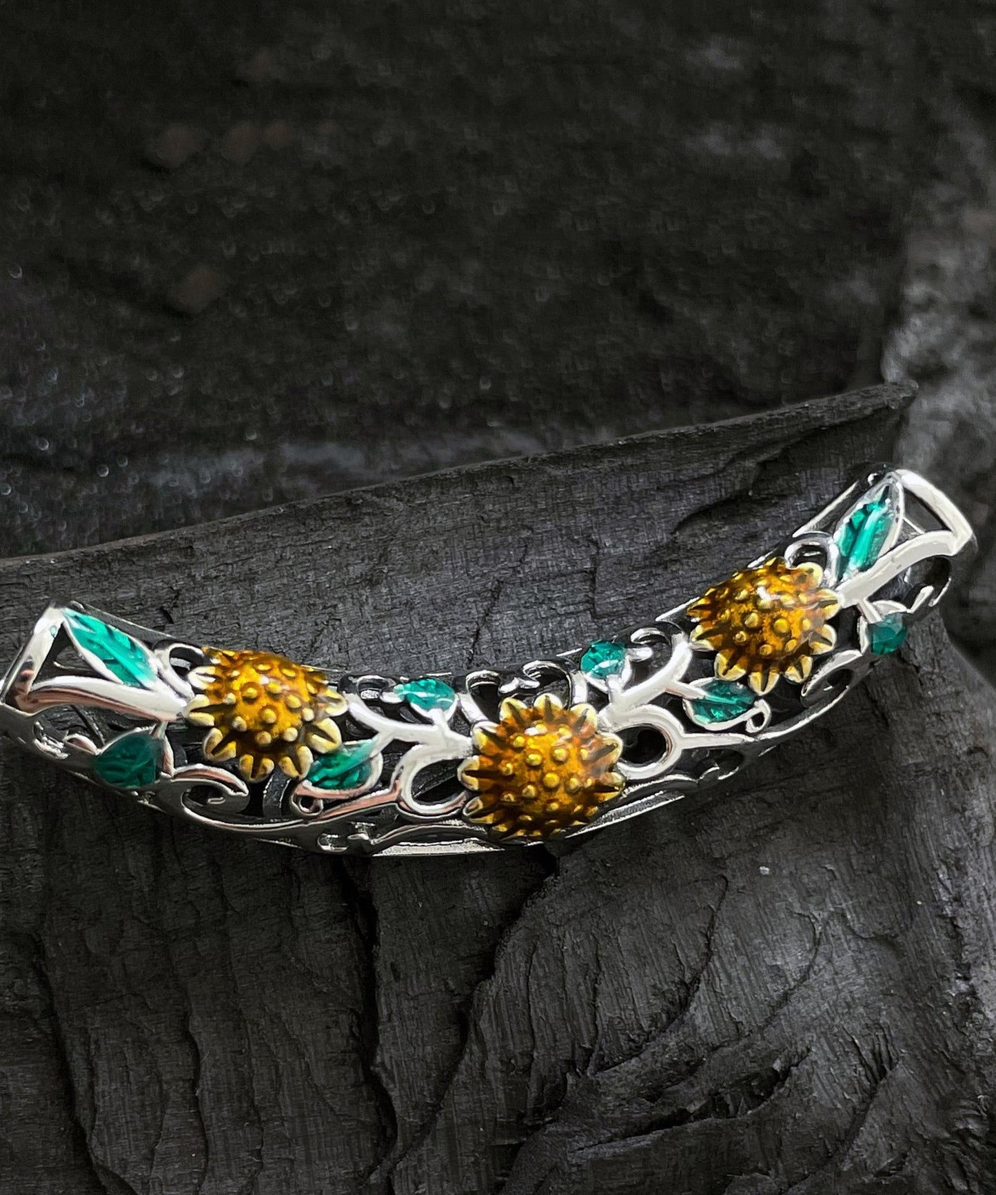 Feines schwarzes Sterling-Silber-Kristall-Sonnenblumen-Halsband KX1031