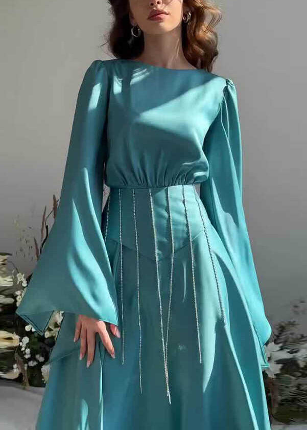Robe longue en soie à lacets et pompons bleus French Lake Automne QL021