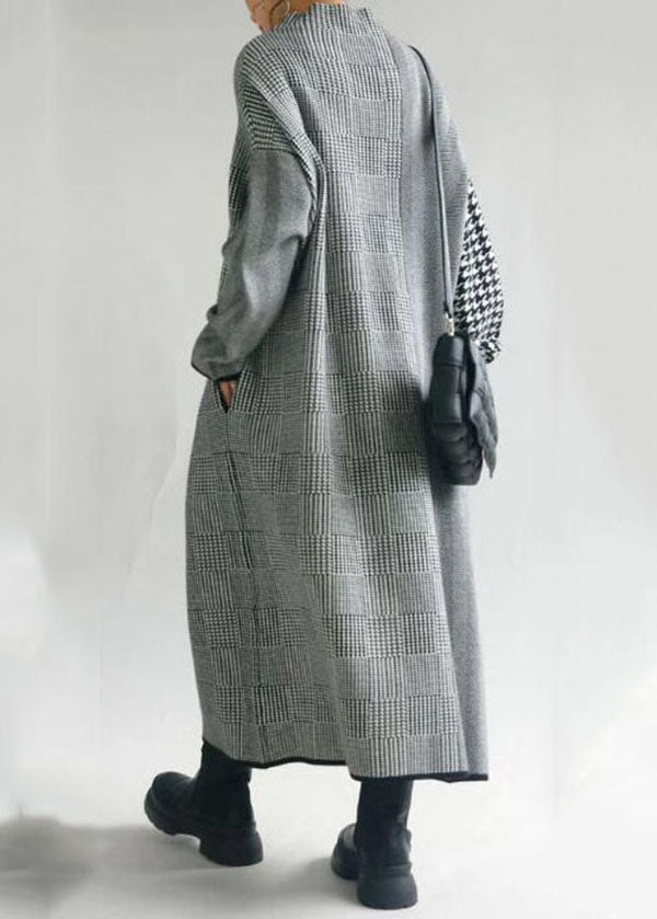 Italienisches grau kariertes Patchwork-Strickkleid mit hohem Halsausschnitt, lang, Herbst, WE018