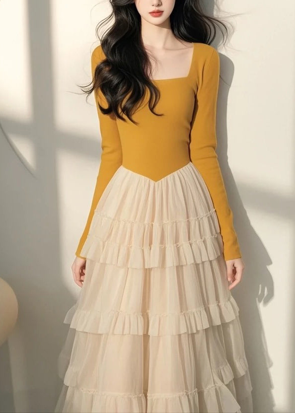 Robe longue italienne de printemps à col en tulle et patchwork jaune à carreaux