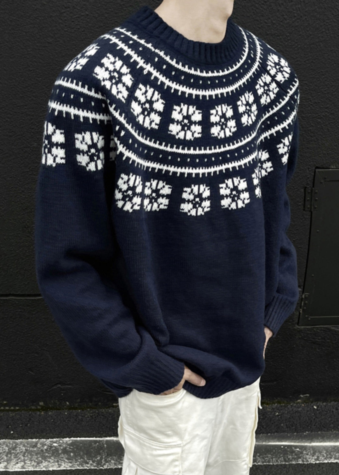 Jacquard Navy O-Neck Cozy Knit Mens Sweater Spring TK010
