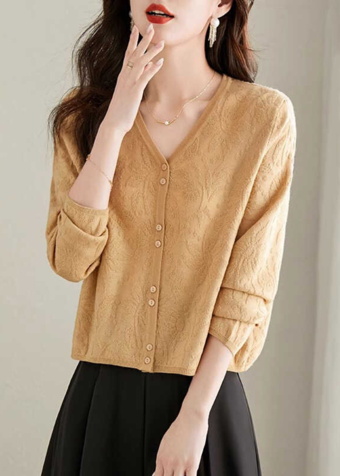 Jacquard Gelb V-Ausschnitt Knopf Solide Strickjacke Herbst QS006