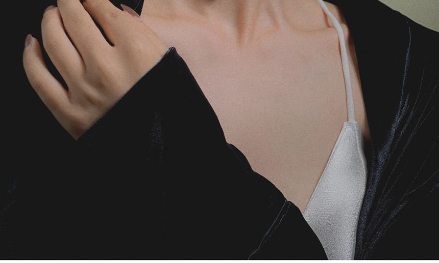 Cord Heart Pendant Choker