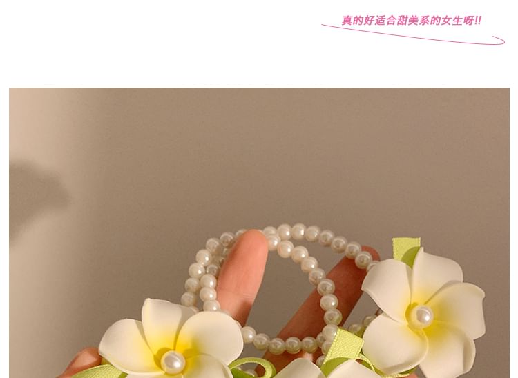 Floral Hair Claw / Clip (Various Fabric Set Tie Designs) Clips