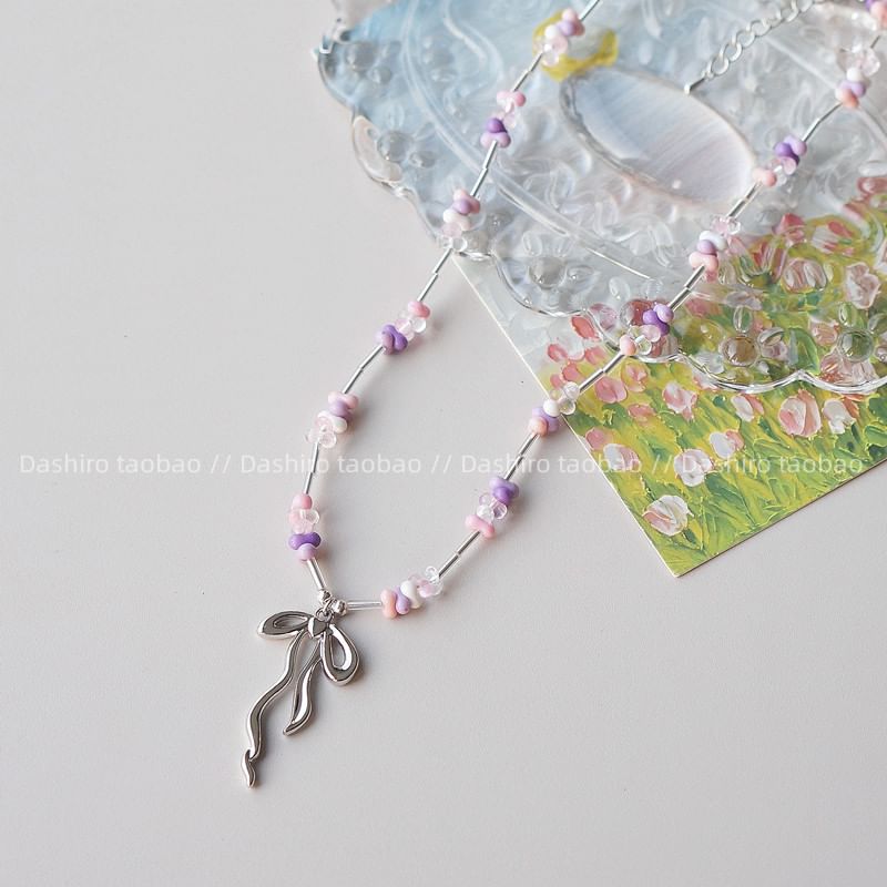 Irregular Necklace Bow Pendant Beaded