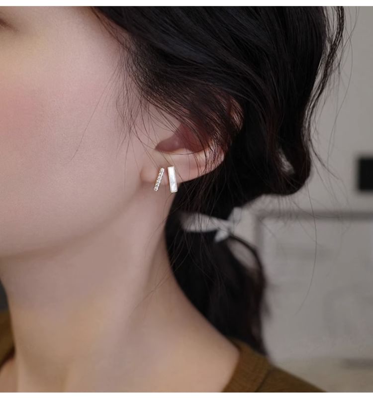 Earring Shell Rhinestone Alloy Stud