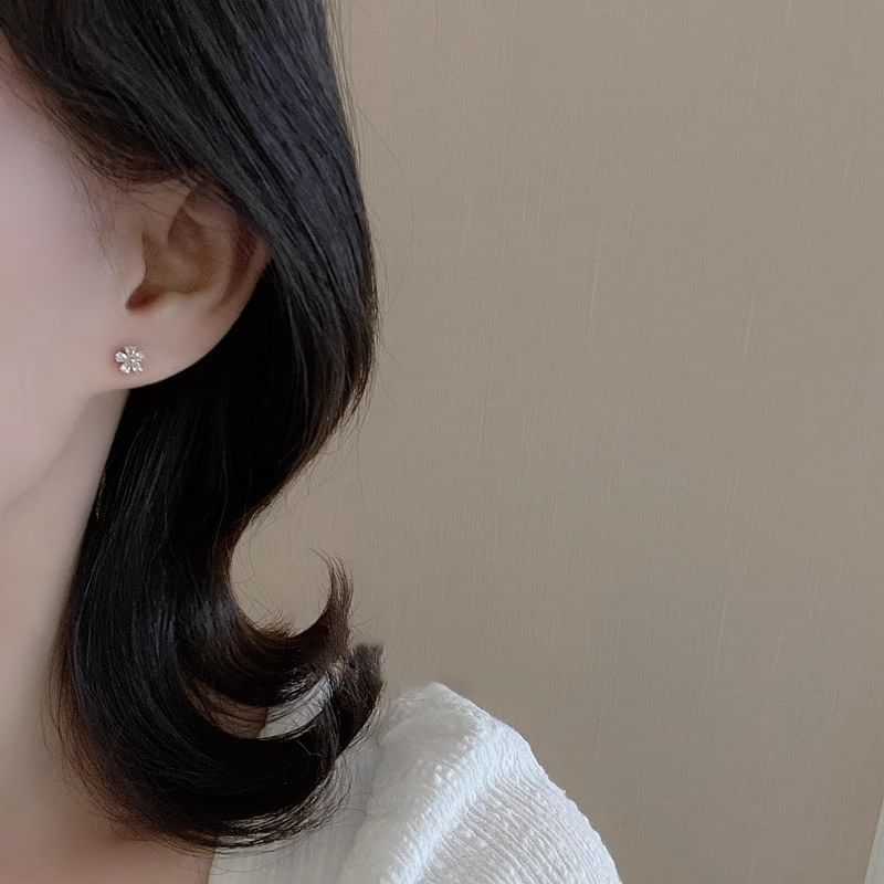 Rhinestone Alloy Earring Stud Floral