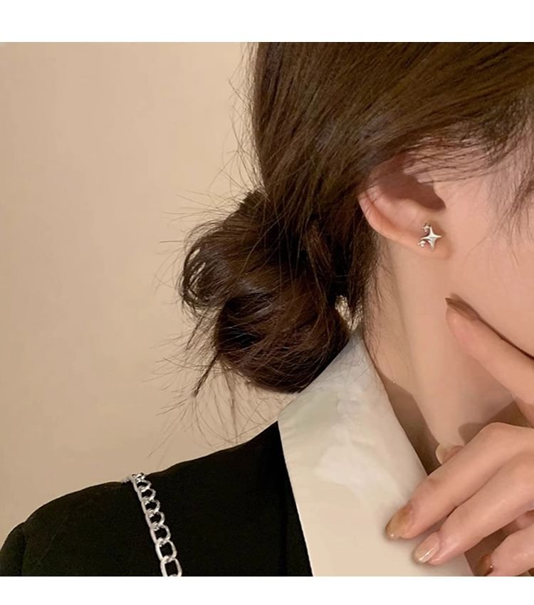 Star Asymmetrical Alloy Stud Earring