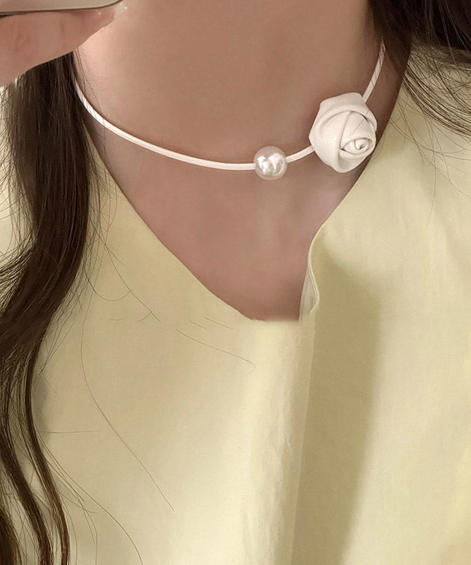 Collier original en soie, acier inoxydable, PU, perle, rose, pendentif YA028