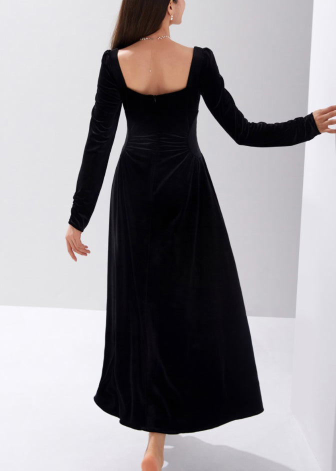 Slim Fit Schwarzes Velourskleid mit quadratischem Kragen und hoher Taille, Herbst AM1015