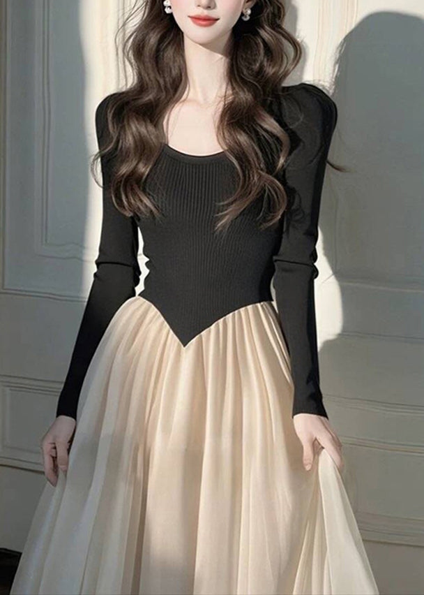 Robe longue froissée style patchwork en maille noire