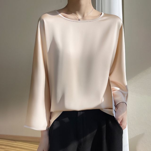 3/4-Sleeve Crew Neck Plain Blouse