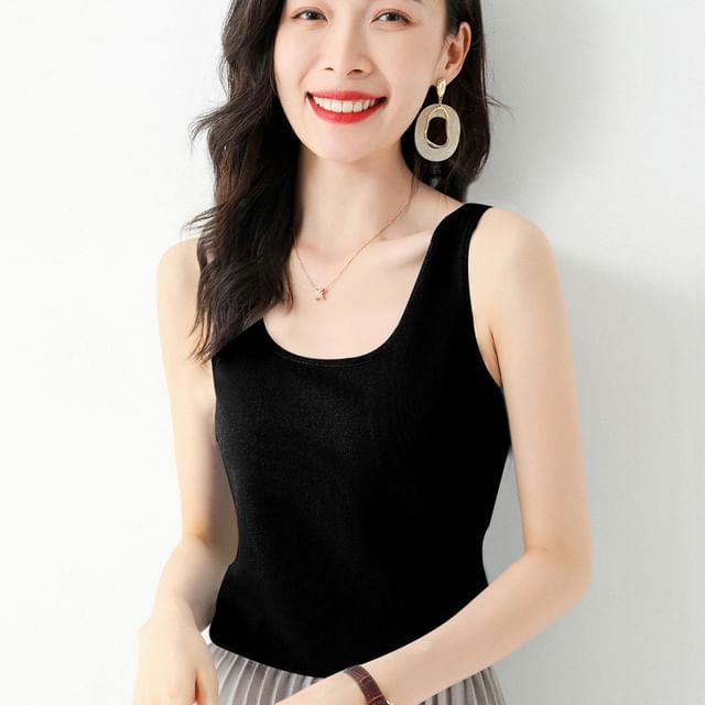 Scoop Neck Plain Knit Slim Fit Tank Top