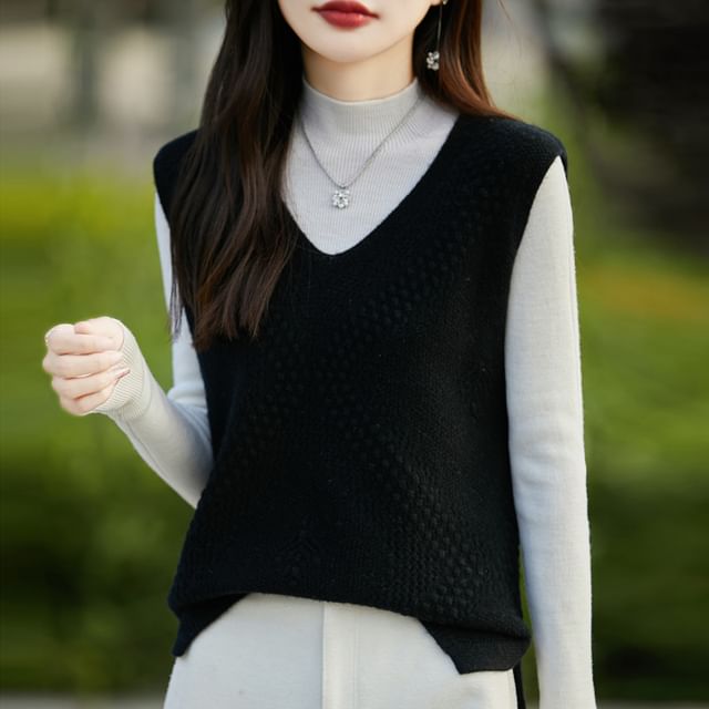 V-Neck Plain Perforated Sweater Vest