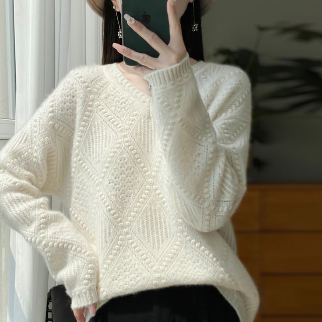 V-Neck Plain Diamond Patterned Sweater
