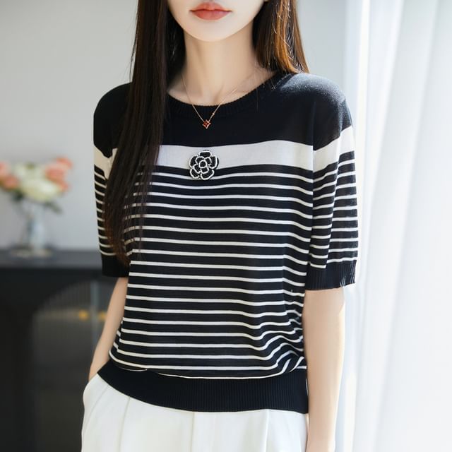 Short Sleeve Round Neck Beaded Flower Applique Striped Knit Top