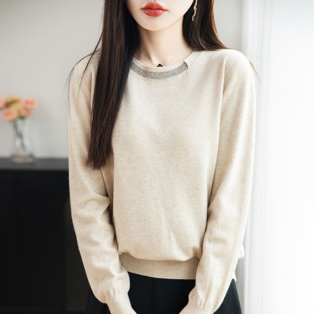Long-Sleeve Round Neck Plain Rhinestone Knit Top