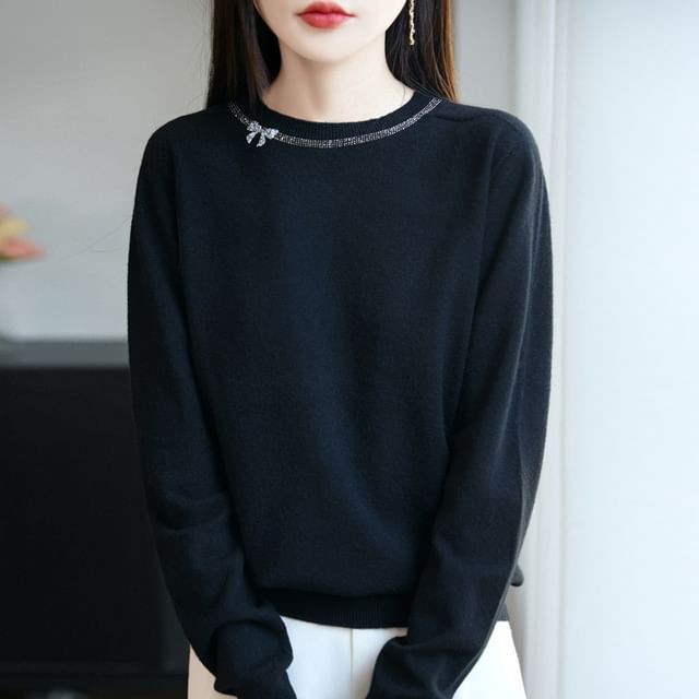 Long-Sleeve Round Neck Plain Bow Rhinestone Knit Top
