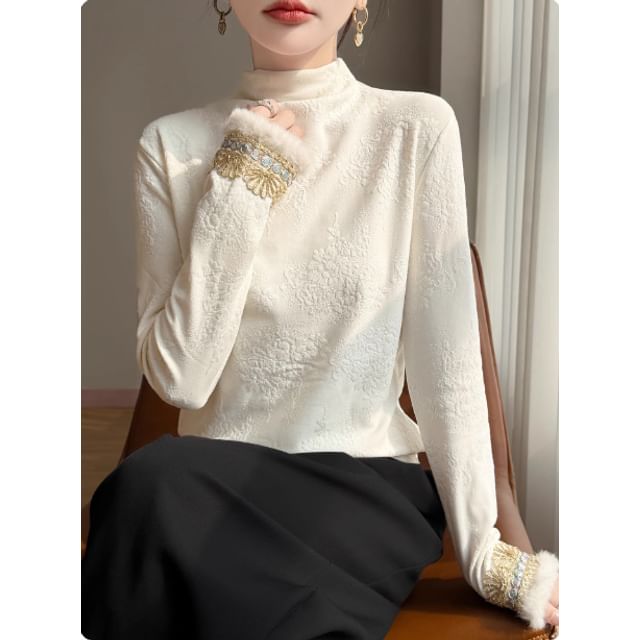Long-Sleeve Mock Neck Floral Jacquard Fluffy Trim Tee