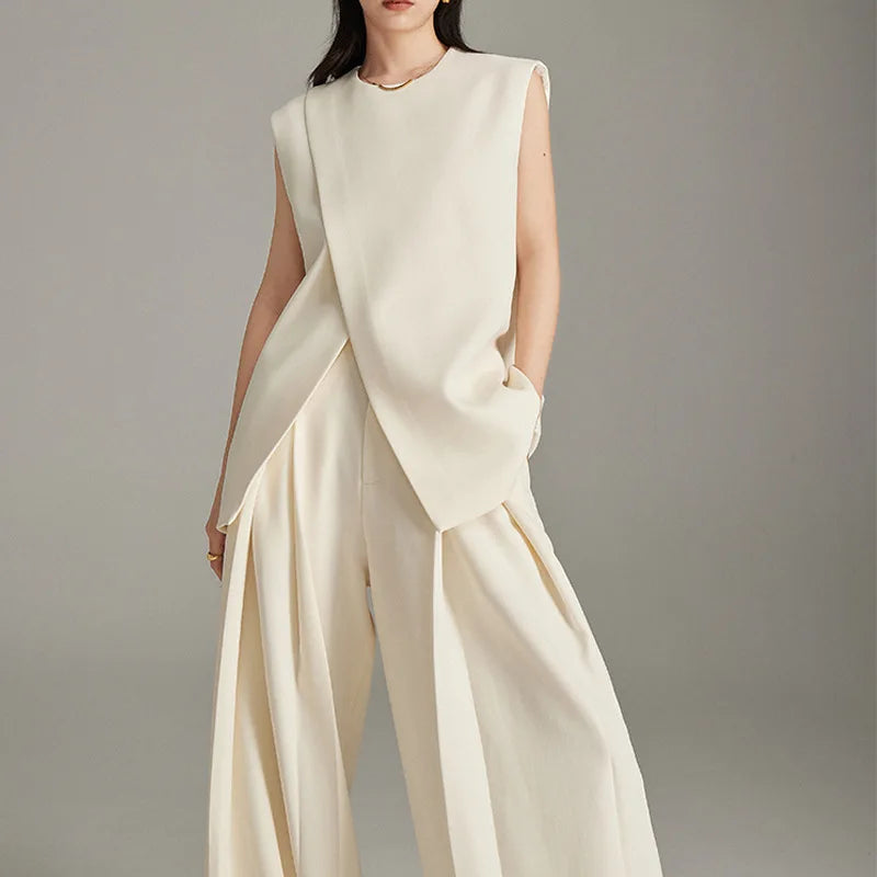 Modern Sleeveless Slit Tunic Top Hem O-neck Cream
