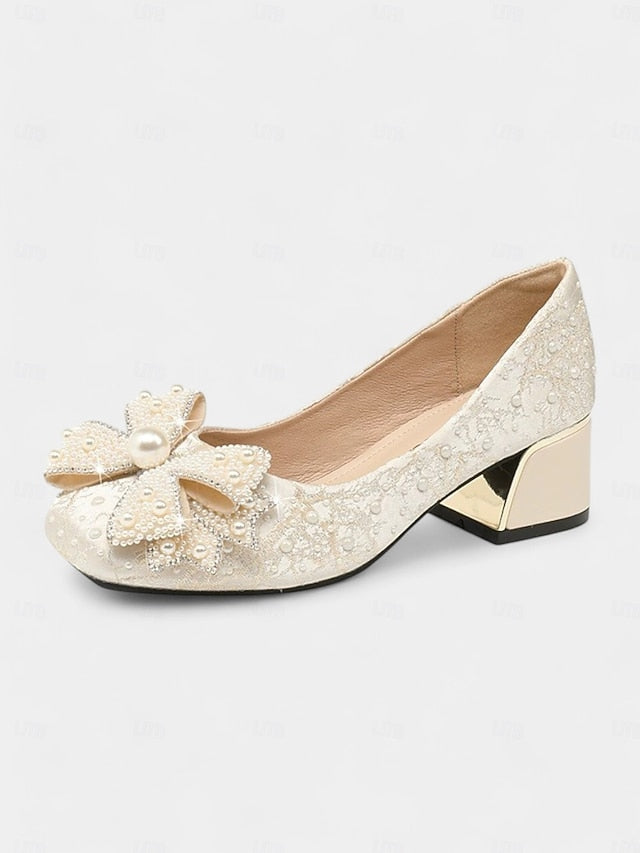 Bow Pumps and Gold – with Pearl-Embellished Detail Black