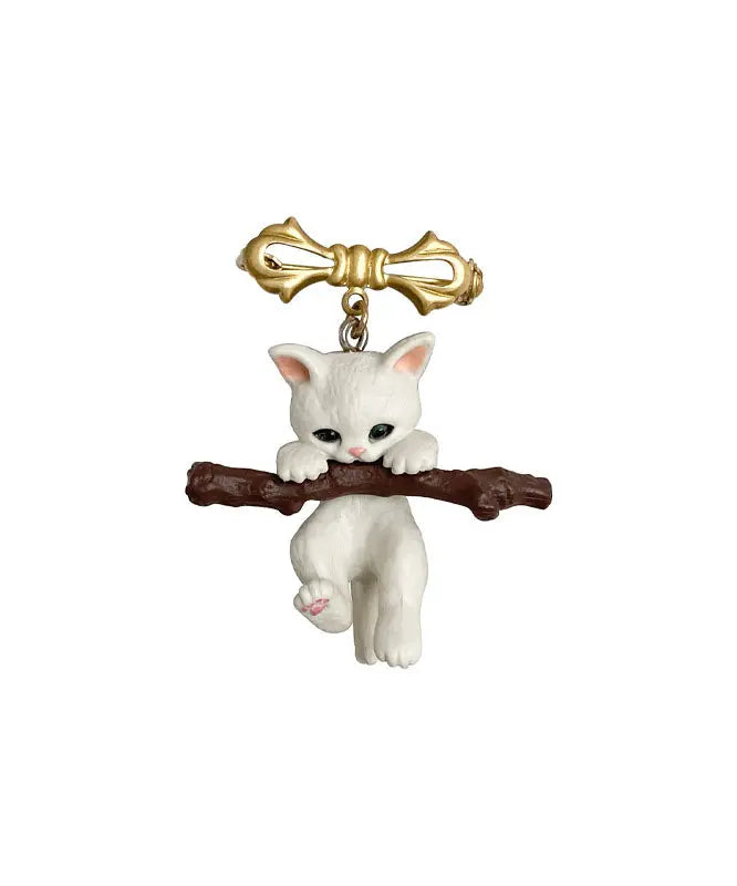Cute White Resin Kitten Brooch Brooches Ada Fashion