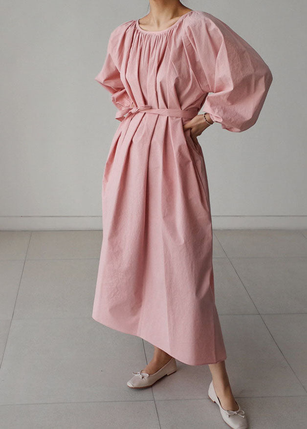Robe froissée col rond rose maxi manches trois quarts en coton 