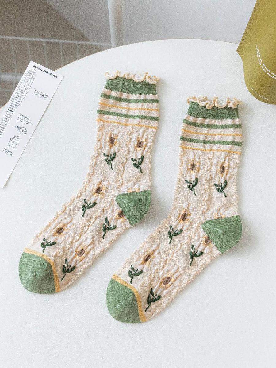 5 Pairs Women Artsy Flower Green Mid-Calf Socks IO1011