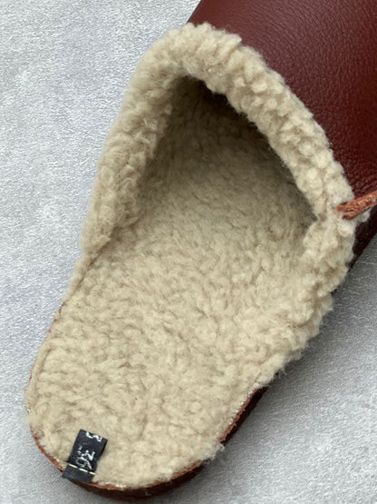 Women Vintage Winter Leather Fleece-lined Flat Slippers AV1041