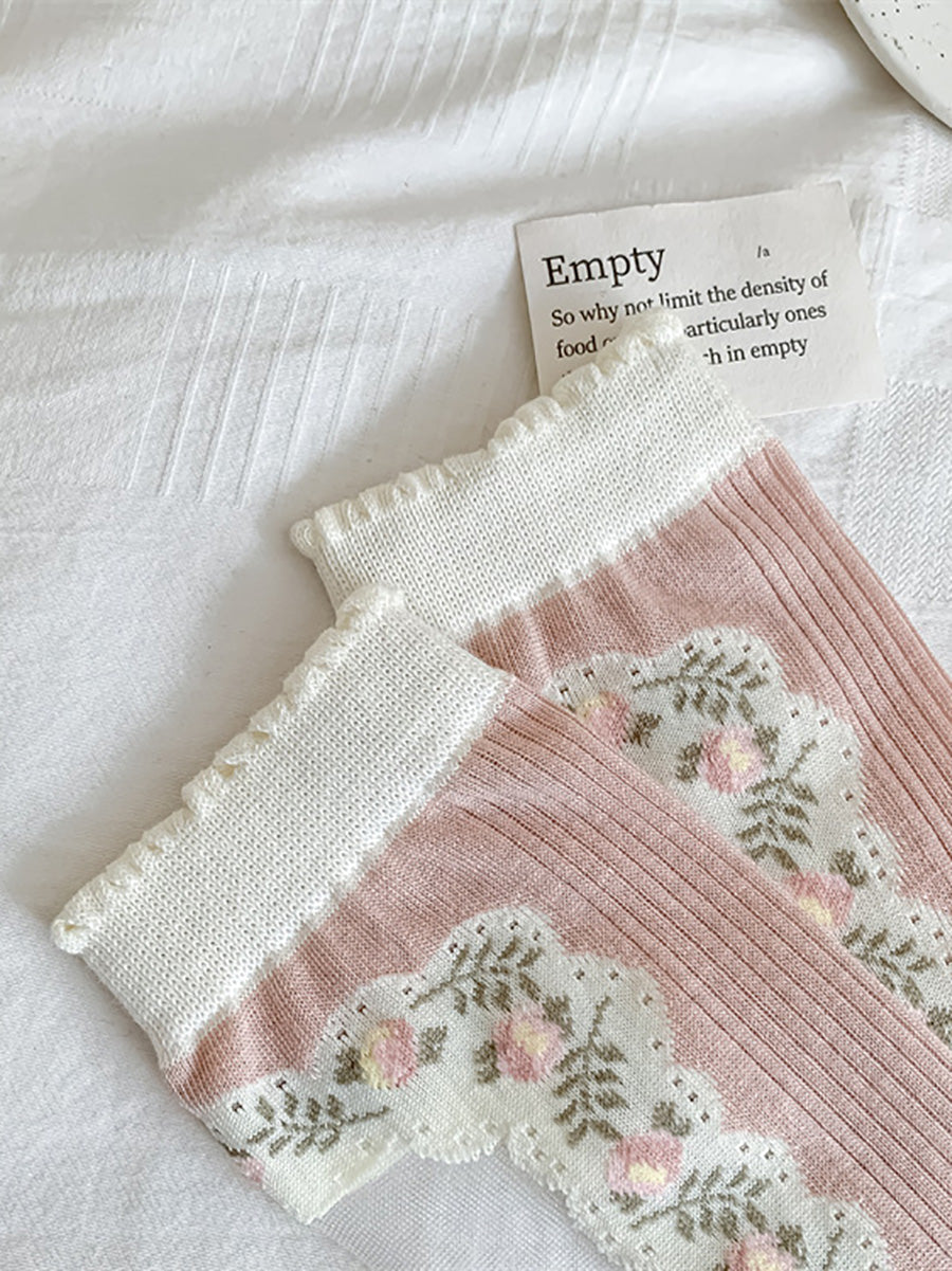 3 Paar dünne Damensocken mit Blumenspitze FD034