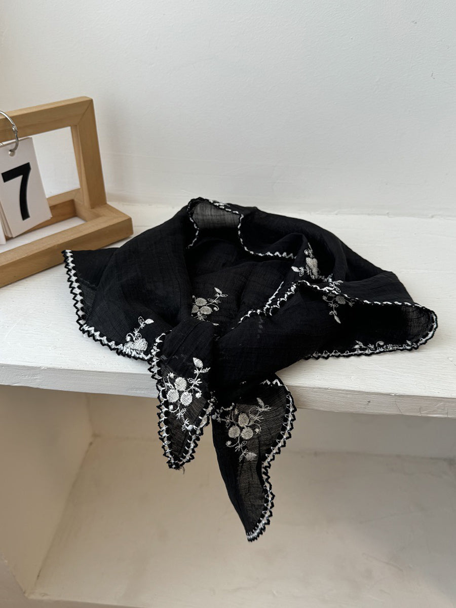 Frauen Stickerei Dreieck Artsy Schal Blume