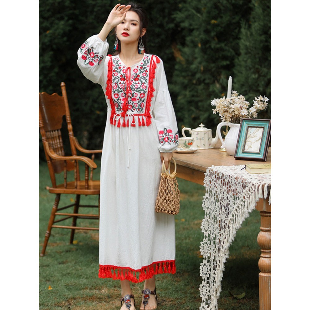 Retro White V-neck Lacing Embroidery Tassel Hem Long Puff Sleeve Dress AR1015