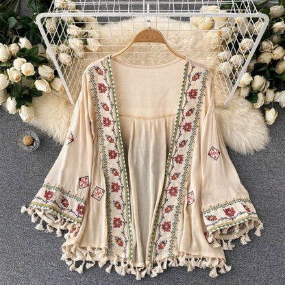 Bohemian White Embroidered Three-quarter sleeves Splicing Tassel Cardigan AR1023