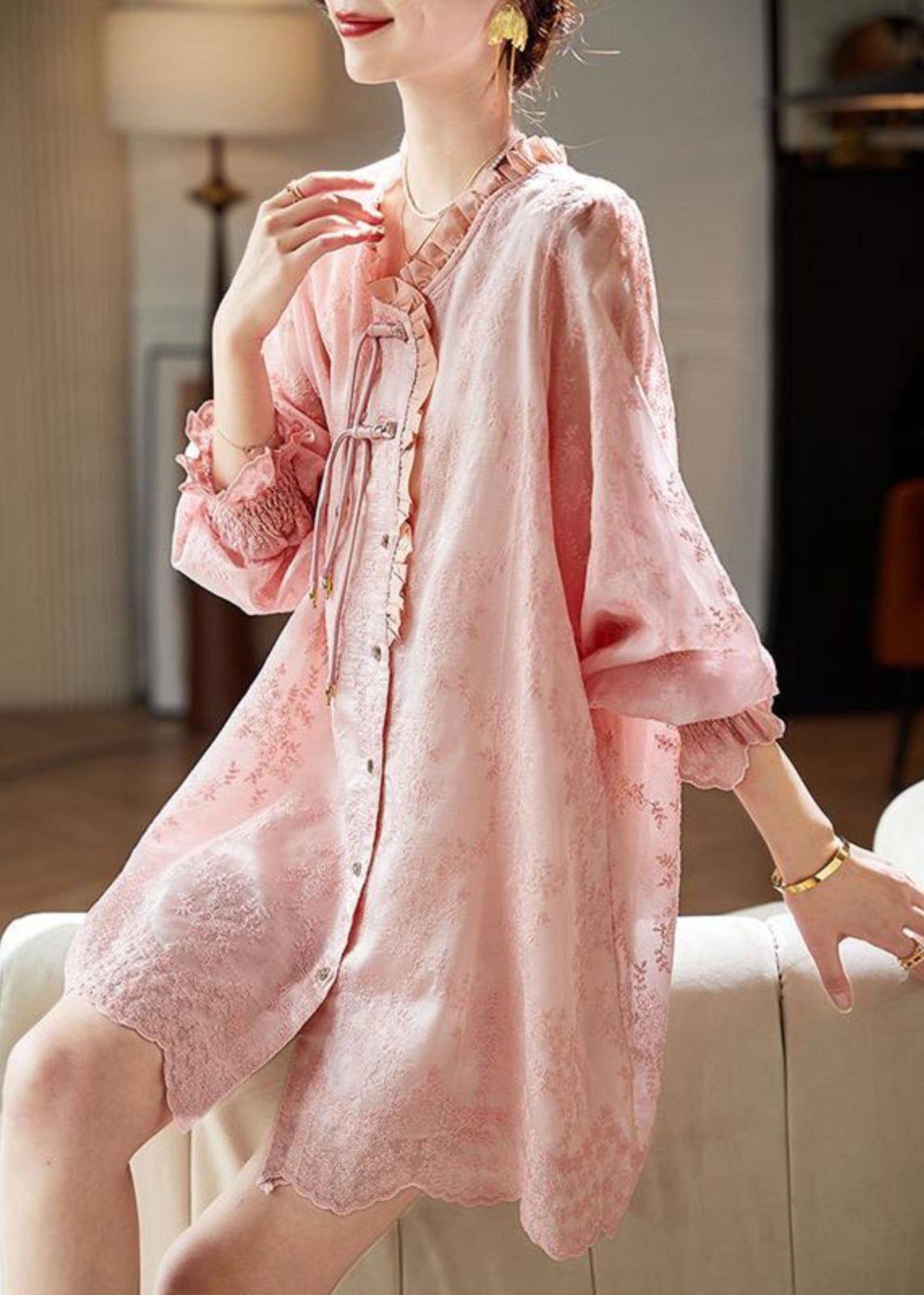 Robe chemise à volants brodée rose Art Automne AC1005