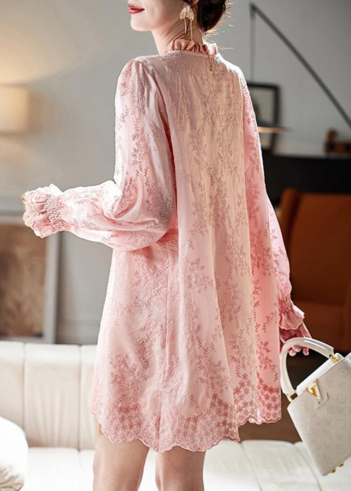 Robe chemise à volants brodée rose Art Automne AC1005