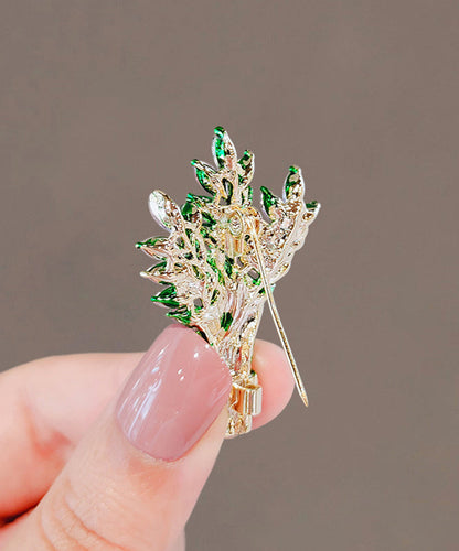 Beautiful Green Alloy Crystal Lavender Brooches QQ048