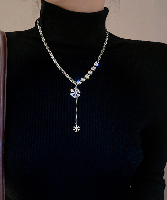 Anhänger Legierung Halskette Schöne Schneeflocke Seide Zirkon