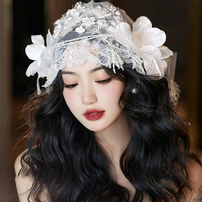 Beautiful White Lace Patchwork Pearl Floral Hat ZZ035