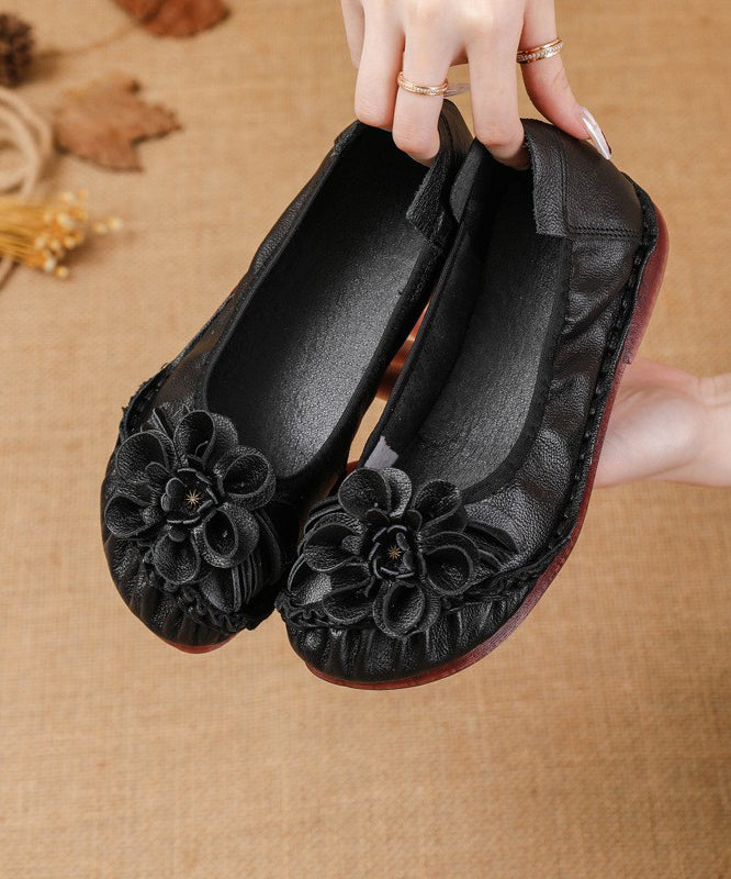 Pour chaussures noires souples et plates en cuir de vachette pour femmes