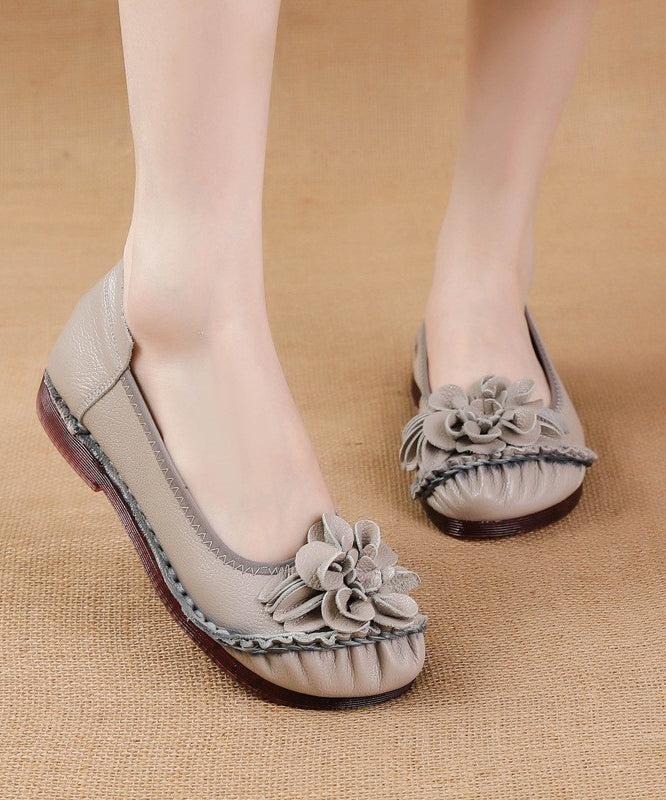Pour chaussures noires souples et plates en cuir de vachette pour femmes