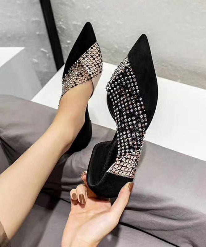 Chaussures à bout pointu en daim noir avec pieds en zircon